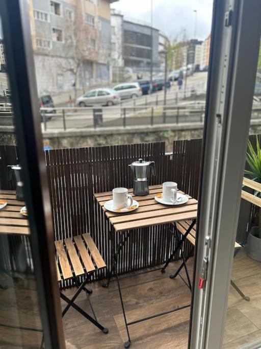 Piso Deluxe Con Balcon Cerca Del Casco Viejo Lejlighed Bilbao Eksteriør billede